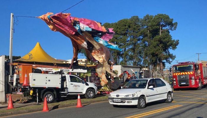 Foto: Copel Copel alerta: soltar balões é crime, causa danos à rede elétrica e coloca vidas em risco